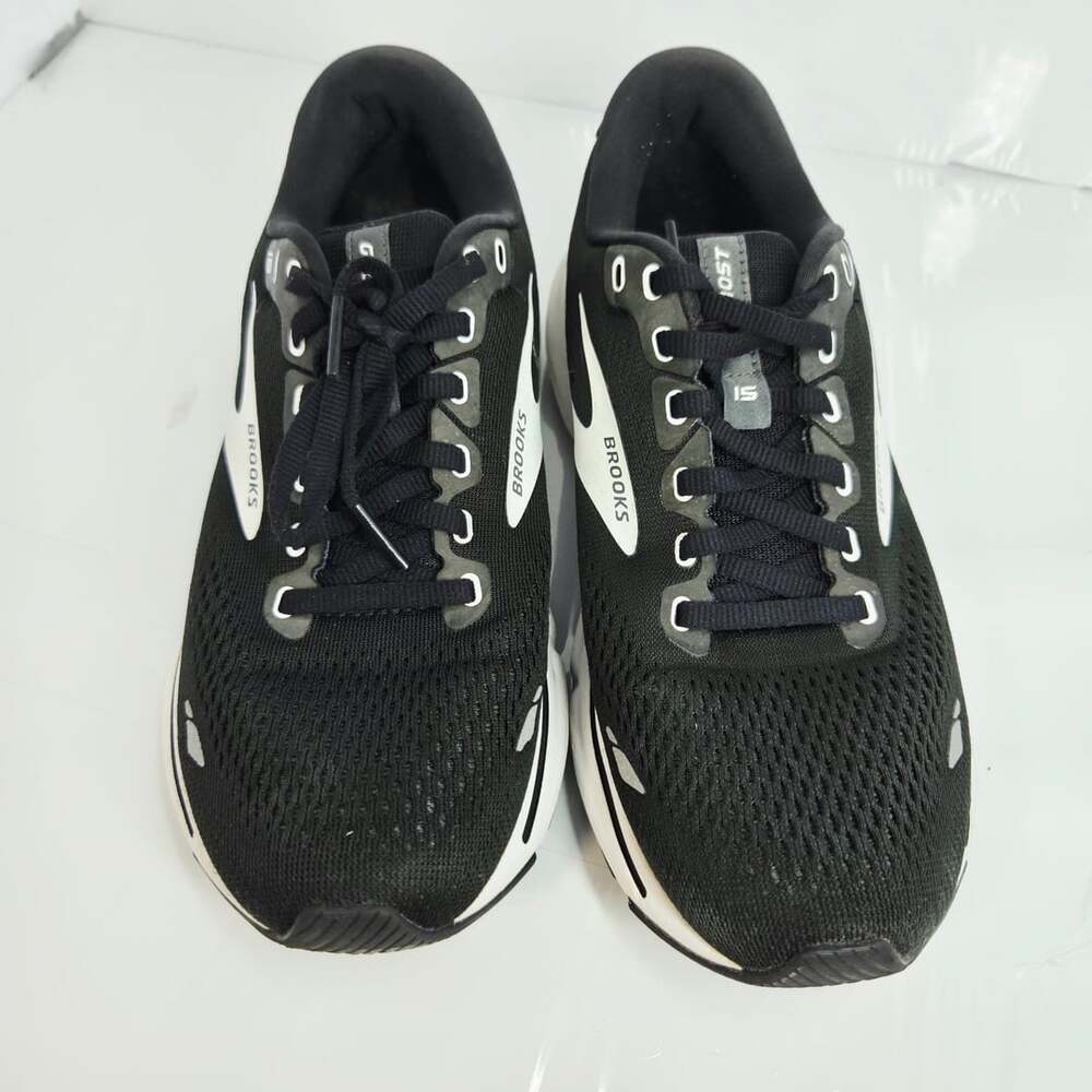 Brooks Ghost 15 Running Shoes Size 8 Black White